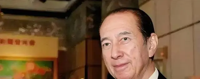 《寒战1994》角色原型对照：潘隽亨对应何鸿燊家族权势结构 细节速览