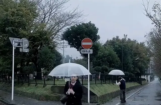 短片《雨中人》以超自然设定引发观众对恐怖叙事逻辑的讨论 相关图片